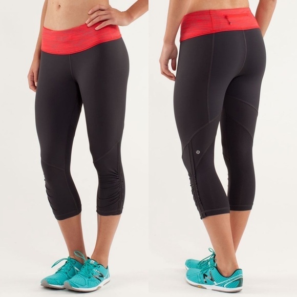 Lululemon Run💕For Your Life Crop Coal Wee Space - Picture 1 of 7